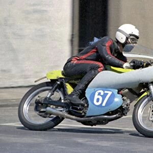 Phil O Brien (Aermacchi) 1969 Junior TT