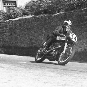Phil Read (Norton) 1960 Senior Manx Grand Prix