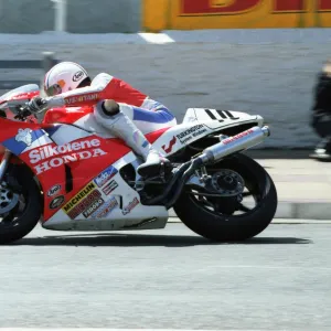 Phillip McCallen (Honda) 1991 Formula One TT