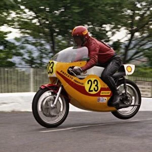 Bill Rae (Padgett Yamaha) 1974 Senior TT