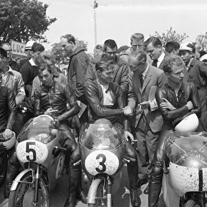Ralph Bryans (Honda) Hugh Anderson (Suzuki) & Hans Georg Anscheidt (Suzuki) 1964 50cc TT