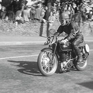 Ralph Seymour (Velocette) 1952 Junior TT
