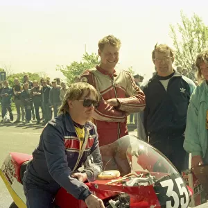 Ralph Sutcliffe (Kelly Yamaha) 1987 Formula 2 TT