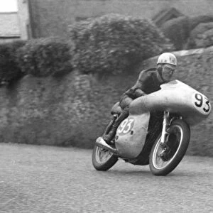 Ray Amm (Norton) 1954 Senior TT