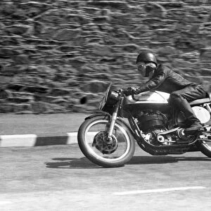 Ray Fay (Norton) 1957 Junior TT