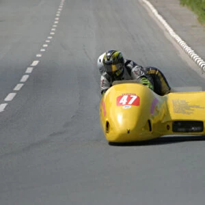 Raymond Walker & Amanda Mills (Windle) 2005 Sidecar TT