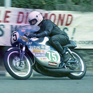 Richard Fitzsimmons (RAF Suzuki) 1972 Lightweight Manx Grand Prix