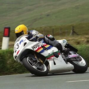 Richard Quayle (Suzuki) 2002 Formula One TT