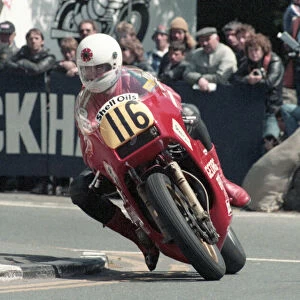 Richard Rose (P & M Kawasaki) 1985 Senior TT
