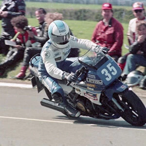 Richard Scoular (Yamaha) 1986 Production B TT