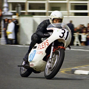 Rick Burrows (Yamaha) 1974 Junior Manx Grand Prix