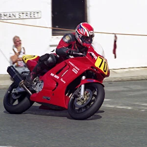 Rob Colvin (Honda) 2000 Senior Manx Grand Prix
