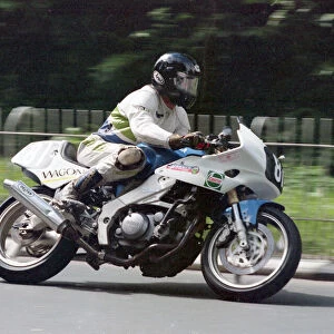 Robert J Price (Yamaha) 1999 Singles TT