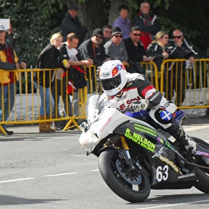 Robert Nelson (Yamaha) 2014 Junior Manx Grand Prix