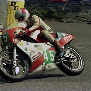 Robin Milton (Yamaha) 1986 Junior TT