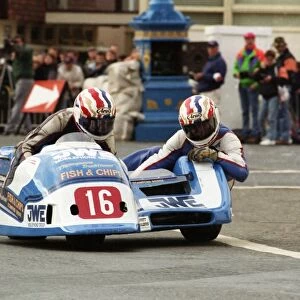 Rod Bellas & Geoff Knight (Yamaha) 1996 Sidecar TT