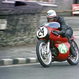 Rod Cull (Aermacchi) 1968 Lightweight Manx Grand Prix