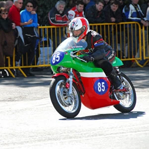 Rod Graham (Ducati) 2014 350 Classic TT