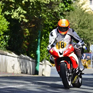 Rodger Wibberley (Yamaha) 2014 Senior Manx Grand Prix