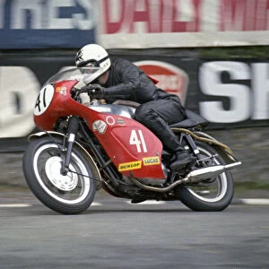 Roger Bowler (Triumph) 1973 Production TT