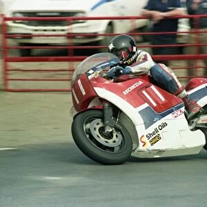 Roger Marshall (Honda) 1983 Formula One TT