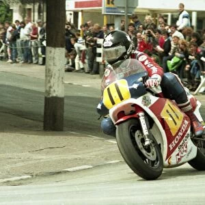 Roger Marshall (Honda) 1984 Senior TT