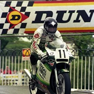 Roger Marshall (Skoal Bandit Suzuki) 1987 Formula One TT