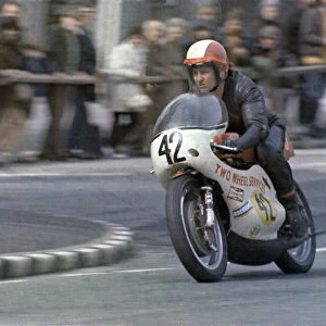 Roger Nicholls (TWS Suzuki) 1972 Senior TT
