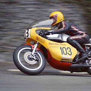 Roger Nott (Maxton Yamaha) 1974 Senior Manx Grand Prix