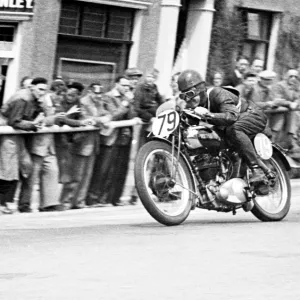 Roland Pike (Rudge) 1950 Lightweight TT