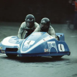 Rolf Steinhausen & Kenny Arthur (Bartol) 1980 Sidecar TT