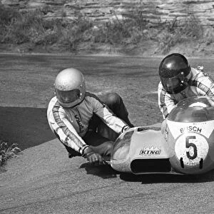 Rolf Steinhausen & Wolfgang Kalauch (Busch Konig) 1975 Sidecar TT