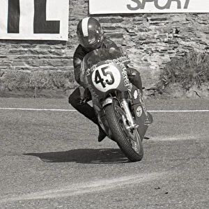 Ron Mellor (Seeley) 1973 Senior Manx Grand Prix
