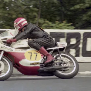 Roy Jeffreys (Yamaha) 1976 Senior TT