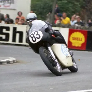 Roy Nott (AJS) 1968 Junior Manx Grand Prix