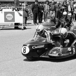 Rudi Kurth & Dane Rowe (Crescent) and Heinz Luthringhauser & Jurgen Cusnik (BMW) 1972 500 Sidecar TT