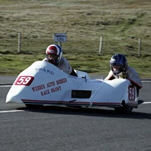 Russ Pearce & Rod Pearce (Yamaha) 1994 Sidecar TT