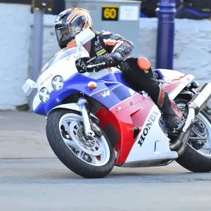 Ryan Farquhar (Honda) 2014 Joey Dunlop Lap