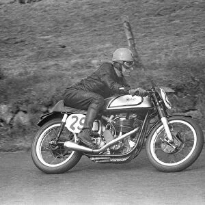 Sam Spratt (Norton) 1958 Junior Ulster Grand Prix