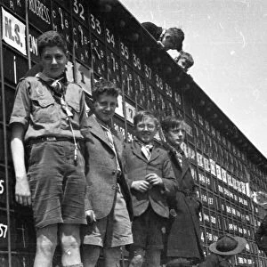 Scouts on Scoreboard 1947 TT