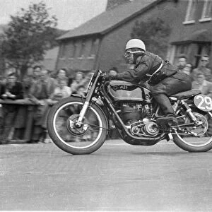 Sid Franklen (AJS) 1952 Junior TT