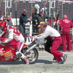 Simon Beck (Peachurst Ducati) 1995 Senior TT