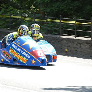 Simon Neary & Jamie Winn (Baker Suzuki) 2008 Sidecar TT