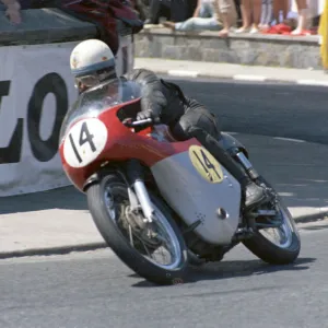 Bill Smith (Matchless) 1968 Senior TT