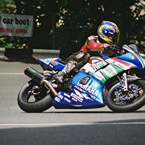 Stefano Bonetti (Yamaha) 2004 Junior TT
