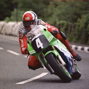 Steve Cull (Kawasaki) 1990 Supersport 400 TT