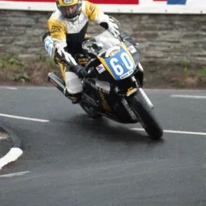 Steve Dey (AW Honda) 1998 Junior TT