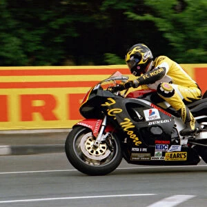 Steve Dey (Suzuki) 1999 Production TT