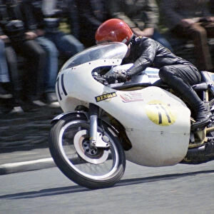 Steve Moynihan (Suzuki) 1974 Senior TT