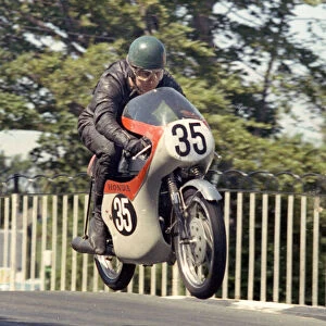 Steve Murray (Honda) 1965 Ultra Lightweight TT